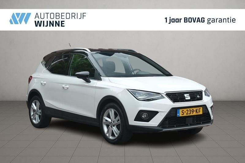 Wit Gebruikt 2019 Seat Arona Business SUV | € 15.920 (Goede deal) - Afbeelding 1/4