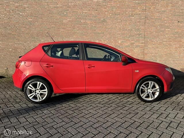 Occasion Seat Ibiza Stylance 86 PK (63 kW) 2008 Rood Hatchback
