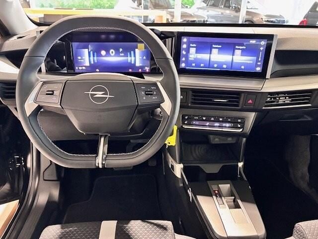 Nieuw Opel Frontera GS Line 145 PK (106 kW) 2026 Zwart SUV