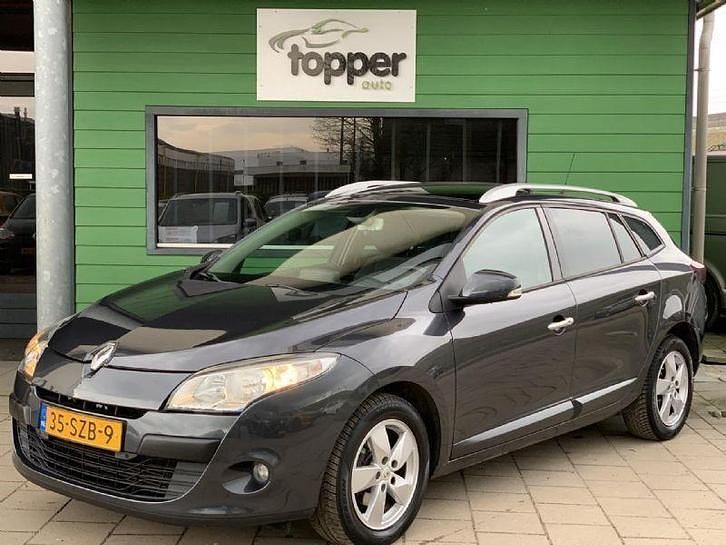 Gebruikt 2012 Renault Mégane III Dynamique Stationwagen | € 4.995 (Eerlijke prijs) - Afbeelding 1/4
