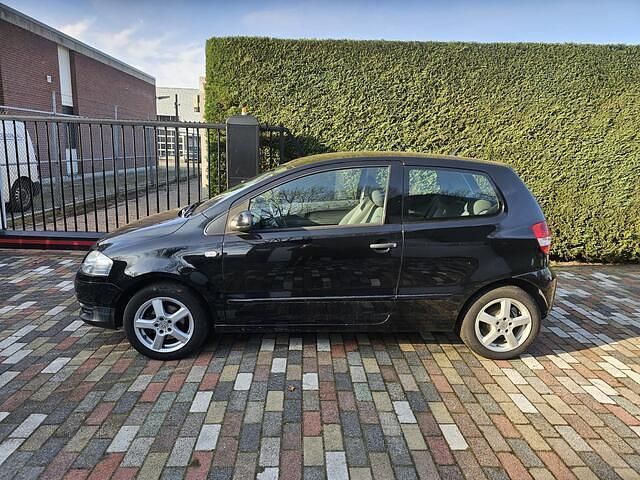 Occasion VW Fox Trendline 54 PK (39 kW) 2011 Zwart Hatchback
