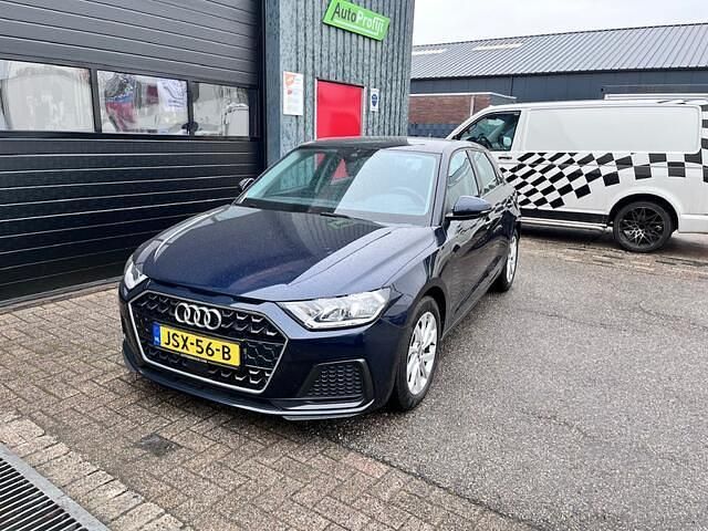 Blauw Occasion 2020 Audi A1 Sportback S-Line Hatchback | € 13.950 (Super prijs) - Afbeelding 1/4