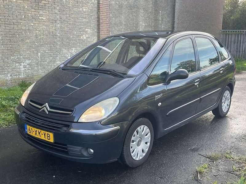 Blauw Occasion 2007 Citroën Xsara Picasso Prestige MPV | € 1.150 (Eerlijke prijs) - Afbeelding 1/4