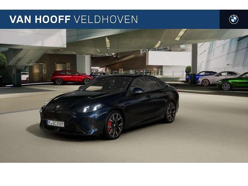 Blauw Nieuw 2025 BMW 220 Comfort Edition Coupé | € 57.318 (Eerlijke prijs) - Afbeelding 1/4