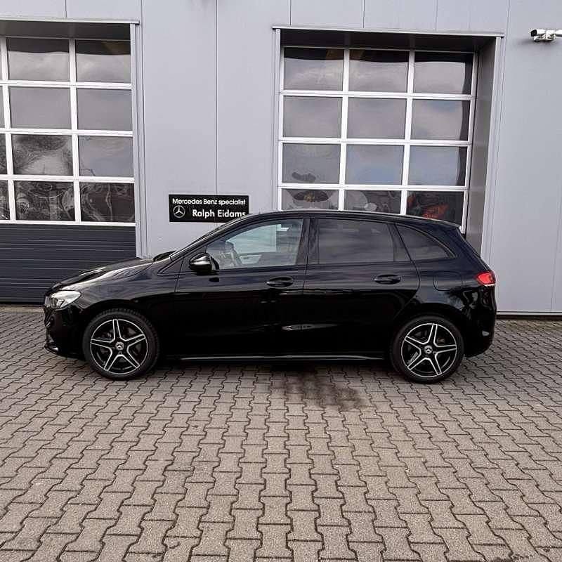 Occasion Mercedes B250 AMG 160 PK (117 kW) 2021 Zwart MPV