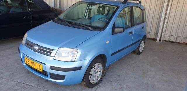 Blauw Gebruikt 2004 Fiat Panda Dynamic Hatchback | € 1.800 (Eerlijke prijs) - Afbeelding 1/4