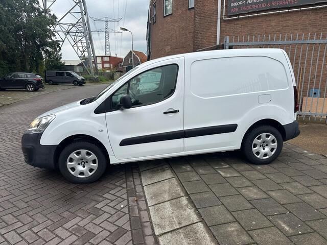 Occasion Peugeot Partner 49 kW (67 PK) 2017 Wit MPV