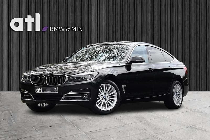 Zwart Gebruikt 2020 BMW 320 Gran Turismo Executive Hatchback | € 26.450 (Goede deal) - Afbeelding 1/4