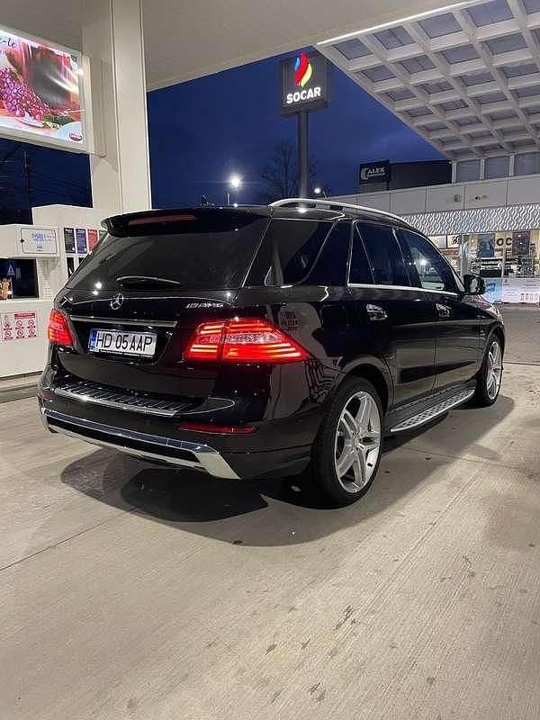 Gebruikt 2013 Mercedes ML350 SUV | € 20.000 - Afbeelding 1/4