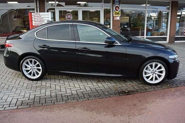 Occasion Alfa Romeo Giulia Super 200 PK (147 kW) 2017 Zwart Sedan