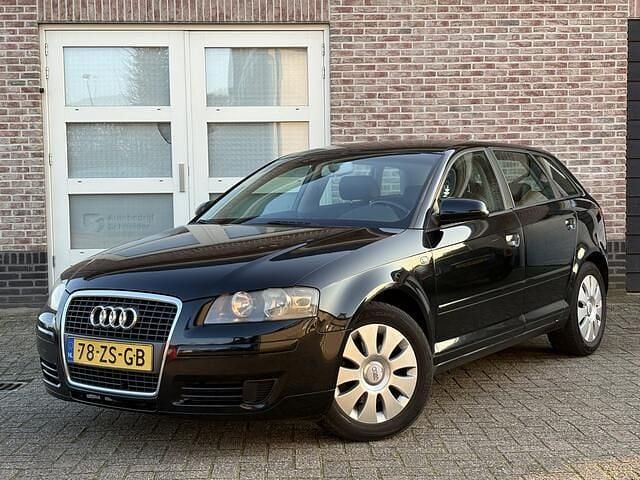 Occasion Audi A3 Sportback Ambition 116 PK (85 kW) 2004 Zwart Hatchback