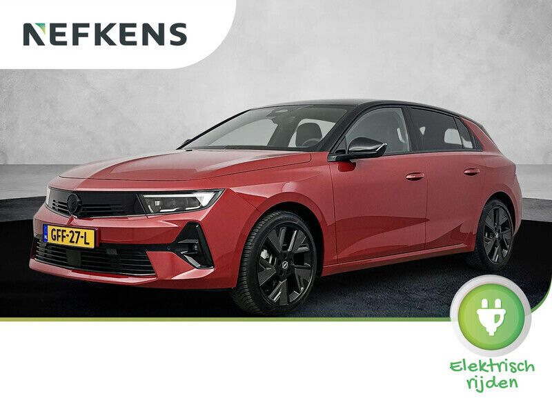 Rood Gebruikt 2024 Opel Astra Hatchback | € 27.900 (Eerlijke prijs) - Afbeelding 1/4