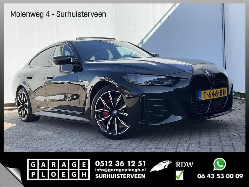 Zwart Gebruikt 2023 BMW i4 M Sport Sedan | € 52.900 (Eerlijke prijs) - Afbeelding 1/4