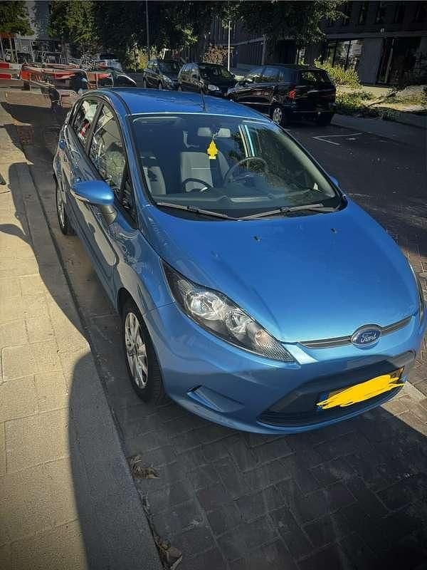 Blauw Gebruikt 2012 Ford Fiesta Titanium Hatchback | € 2.700 (Super prijs) - Afbeelding 1/4