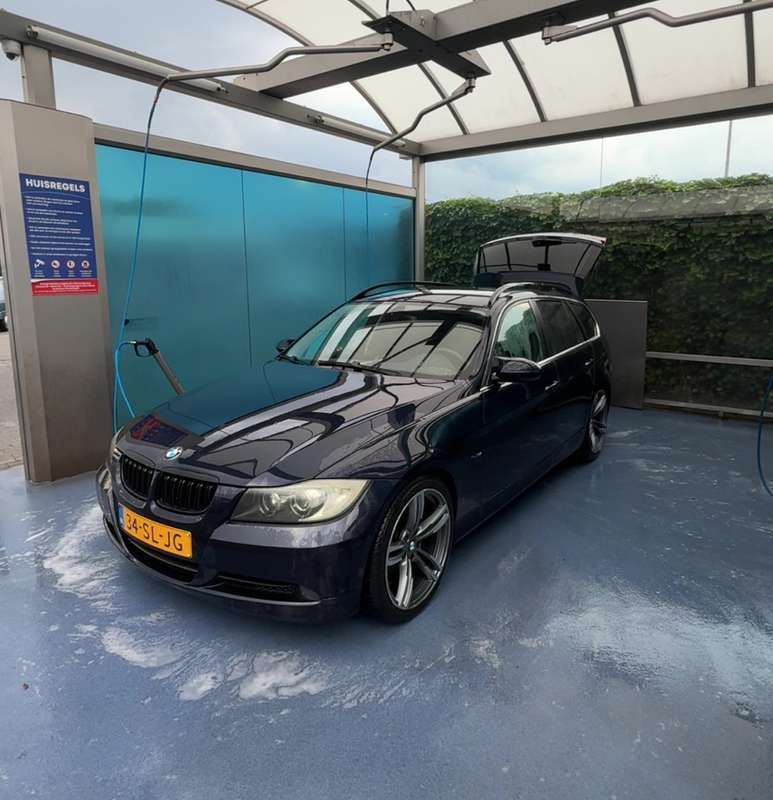 Gebruikt 2006 BMW 325 Stationwagen | € 4.000 (Iets duurder) - Afbeelding 1/4