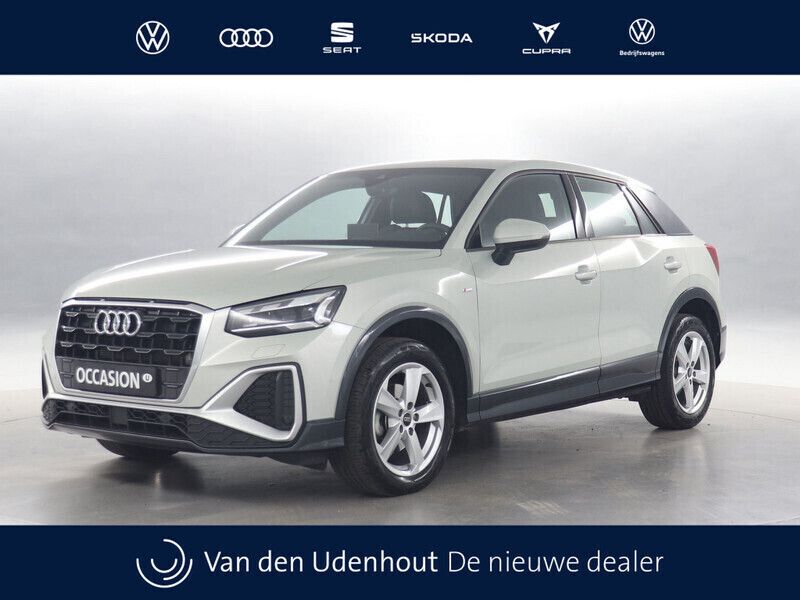 Zilver Gebruikt 2024 Audi Q2 S-Line SUV | € 36.990 (Iets duurder) - Afbeelding 1/4