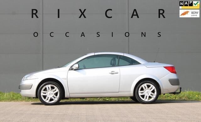 Grijs Gebruikt 2006 Renault Mégane Cabriolet Cabriolet | € 1.699 (Goede deal) - Afbeelding 1/4