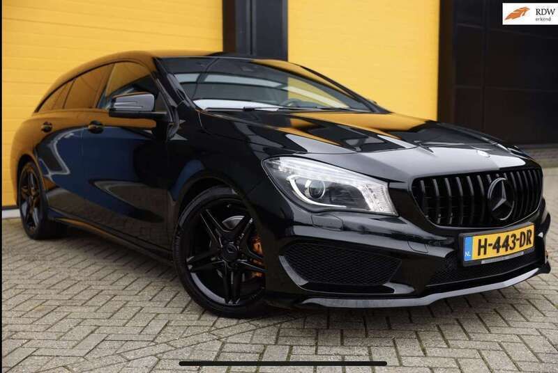 Gebruikt 2015 Mercedes CLA180 Shooting Brake AMG line Stationwagen | € 17.999 (Super prijs) - Afbeelding 1/4