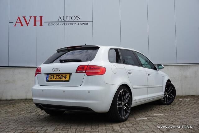 Occasion Audi A3 Sportback S-Line 105 PK (77 kW) 2013 Wit Hatchback
