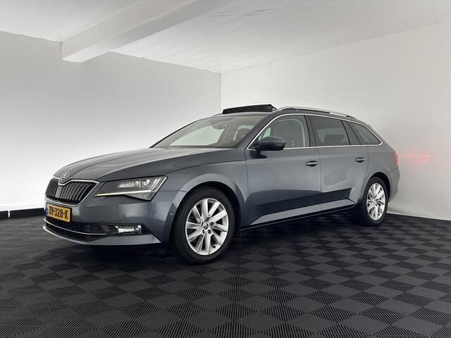 Occasion Skoda Superb Sport 120 PK (88 kW) 2018 Quartz grey (grijs metallic) Stationwagen