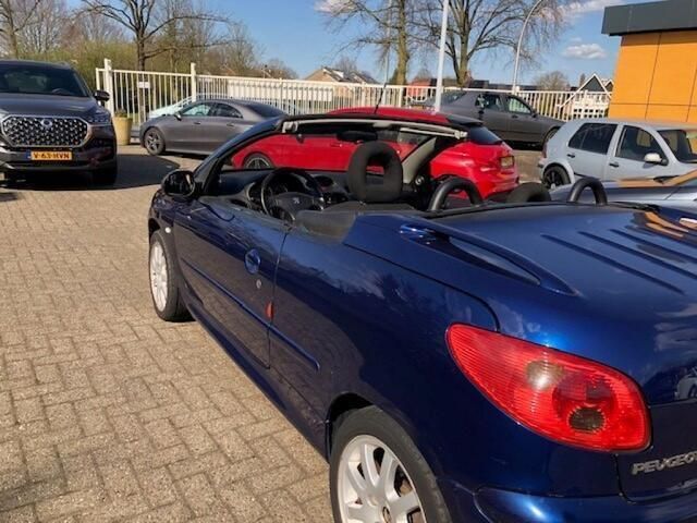 Occasion Peugeot 206 CC 136 PK (100 kW) 2005 Blauw Cabriolet