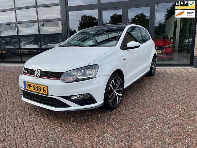 Wit Gebruikt 2017 VW Polo GTI Hatchback | € 12.950 (Goede deal) - Afbeelding 1/4