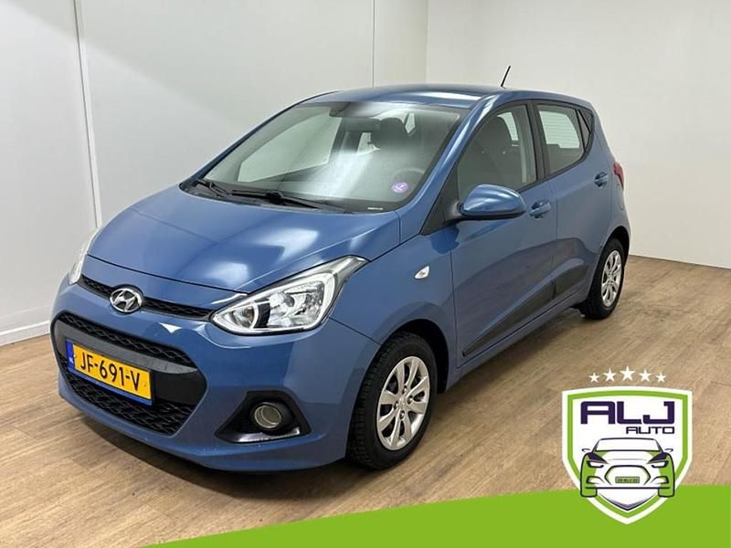 Blauw Occasion 2016 Hyundai i10 Comfort Hatchback | € 7.081 (Eerlijke prijs) - Afbeelding 1/4