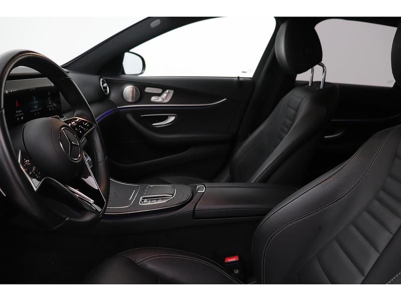 Occasion Mercedes E300 AMG line 320 PK (235 kW) 2022 Grijs Sedan