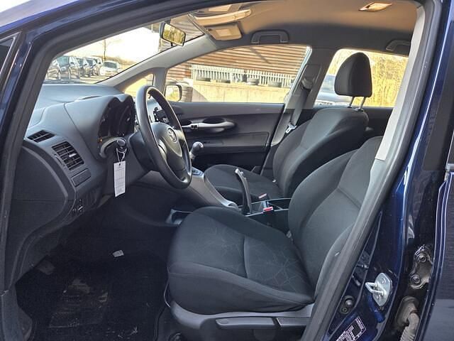 Occasion Toyota Auris Terra 90 PK (66 kW) 2007 Blauw Hatchback