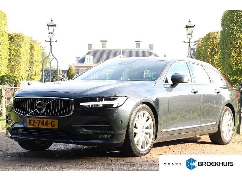 Grijs Gebruikt 2017 Volvo V90 Inscription Stationwagen | € 28.395 (Eerlijke prijs) - Afbeelding 1/4