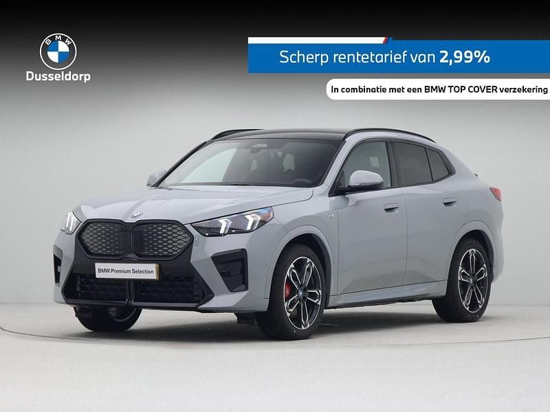 Grijs Gebruikt 2025 BMW iX2 M Sport SUV | € 47.950 (Super prijs) - Afbeelding 1/4