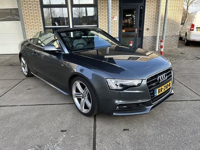 Occasion Audi A5 Cabriolet S-Line 245 PK (180 kW) 2014 Grijs (metallic) Cabriolet