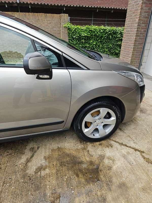 Occasion Peugeot 3008 Active 156 PK (114 kW) 2012 Goud MPV