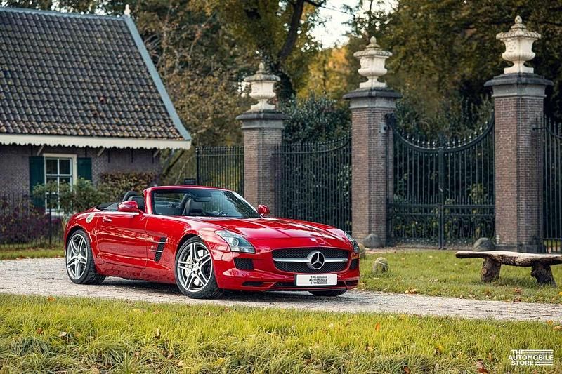 Rood Occasion 2009 Mercedes SLS AMG Cabriolet | € 174.900 - Afbeelding 1/4