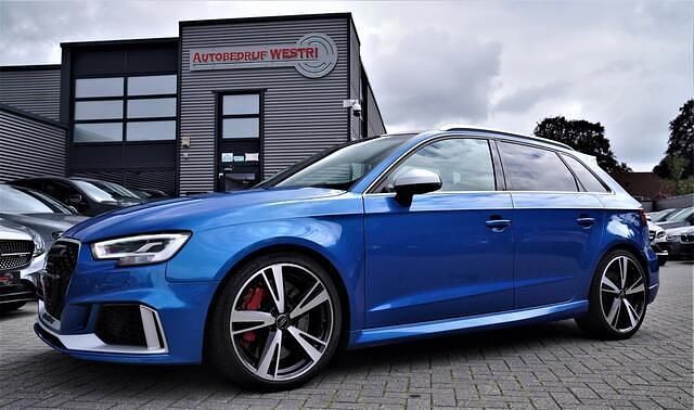 Occasion Audi RS3 Sportback Exclusive 400 PK (294 kW) 2018 Blauw Hatchback
