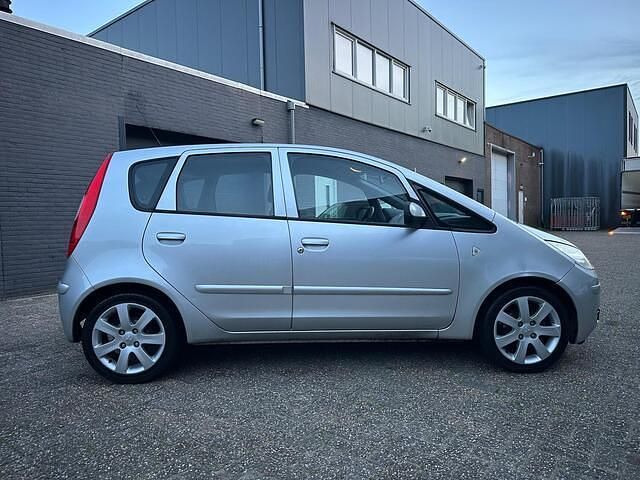 Occasion Mitsubishi Colt 95 PK (69 kW) 2007 Grijs (metallic) Hatchback
