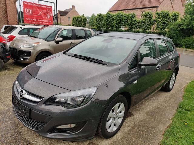 Grijs Occasion 2015 Opel Astra Sport Stationwagen | € 7.750 (Super prijs) - Afbeelding 1/4