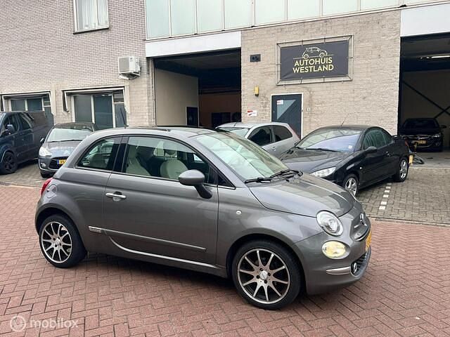 Grijs Gebruikt 2017 Fiat 500 Lounge Hatchback | € 8.750 (Eerlijke prijs) - Afbeelding 1/4