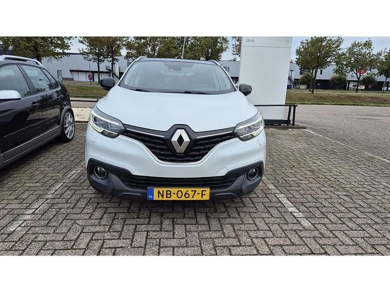 Blanc nacre qnc Gebruikt 2017 Renault Kadjar Signature SUV | € 13.445 (Eerlijke prijs) - Afbeelding 1/3
