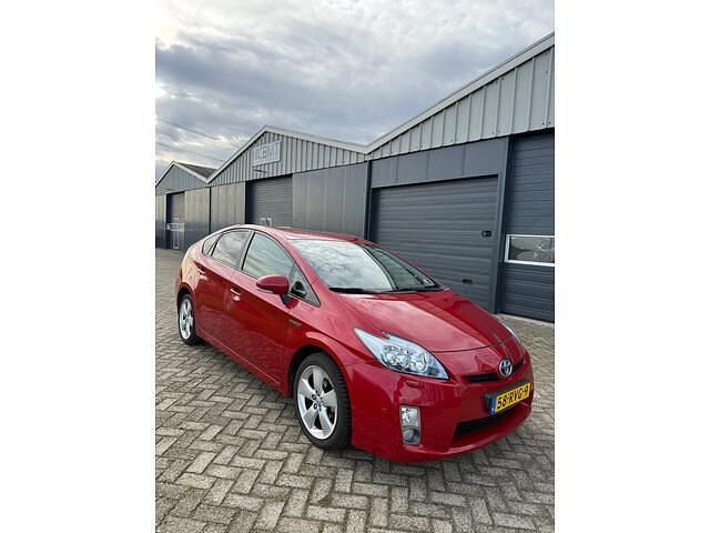 Rood Gebruikt 2011 Toyota Prius Business Edition Hatchback | € 5.250 - Afbeelding 1/4