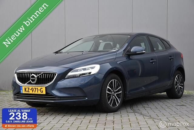 Blauw Gebruikt 2017 Volvo V40 Stationwagen | € 14.700 (Eerlijke prijs) - Afbeelding 1/4