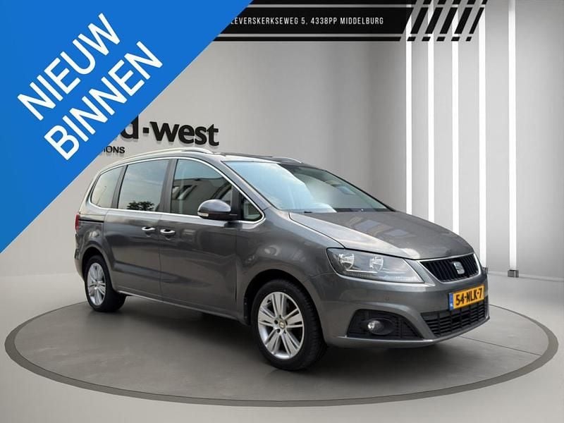 Mpv Gebruikt 2011 Seat Alhambra Reference MPV | € 3.750 (Iets duurder) - Afbeelding 1/4