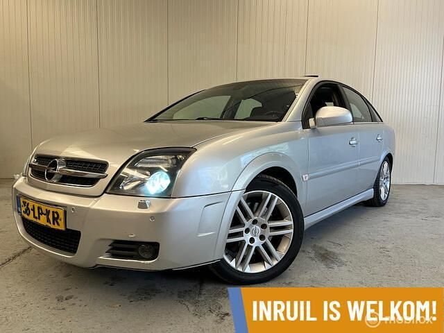 Grijs Gebruikt 2003 Opel Vectra GTS Hatchback | € 2.350 - Afbeelding 1/4