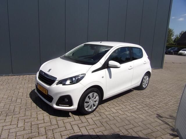 Wit Gebruikt 2015 Peugeot 108 Active Hatchback | € 5.650 (Goede deal) - Afbeelding 1/4