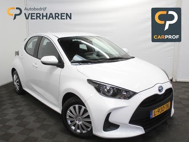 Wit Gebruikt 2021 Toyota Yaris Active Hatchback | € 17.400 (Eerlijke prijs) - Afbeelding 1/4
