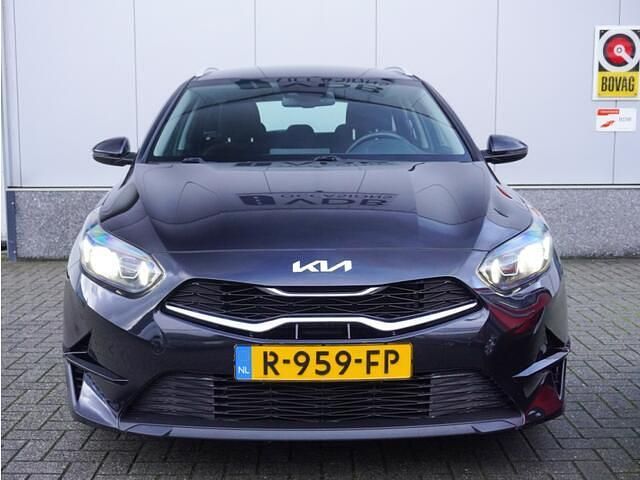 Occasion Kia Ceed Sportswagon 120 PK (88 kW) 2022 Zwart (metallic) Stationwagen