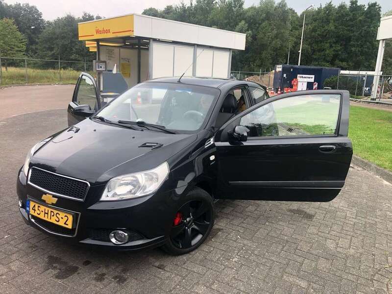 Zwart Gebruikt 2009 Chevrolet Aveo LS Hatchback | € 4.950 (Duur) - Afbeelding 1/4