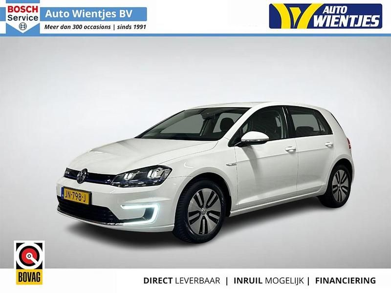 Wit Gebruikt 2016 VW e-Golf Comfortline Hatchback | € 8.950 (Eerlijke prijs) - Afbeelding 1/4