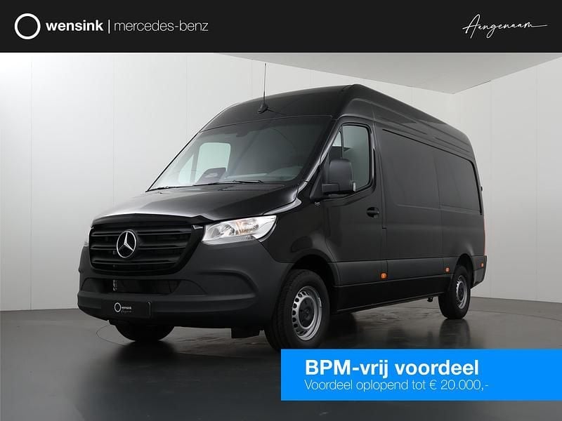 Zwart Gebruikt 2024 Mercedes Sprinter Van | € 52.250 (Eerlijke prijs) - Afbeelding 1/4