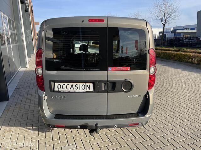 Occasion Opel Combo 90 PK (66 kW) 2013 Grijs (parellak) Stationwagen